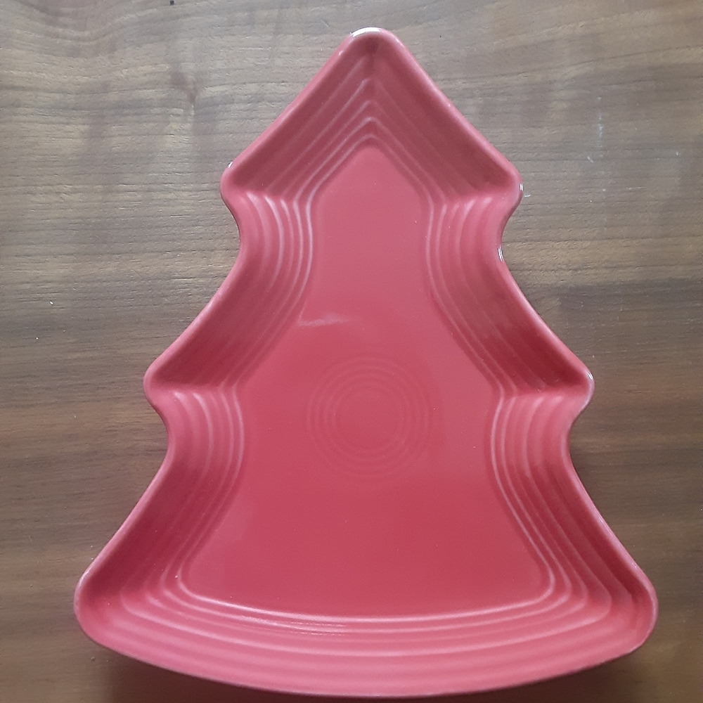 Fiestaware Scarlet Christmas Tree atr
